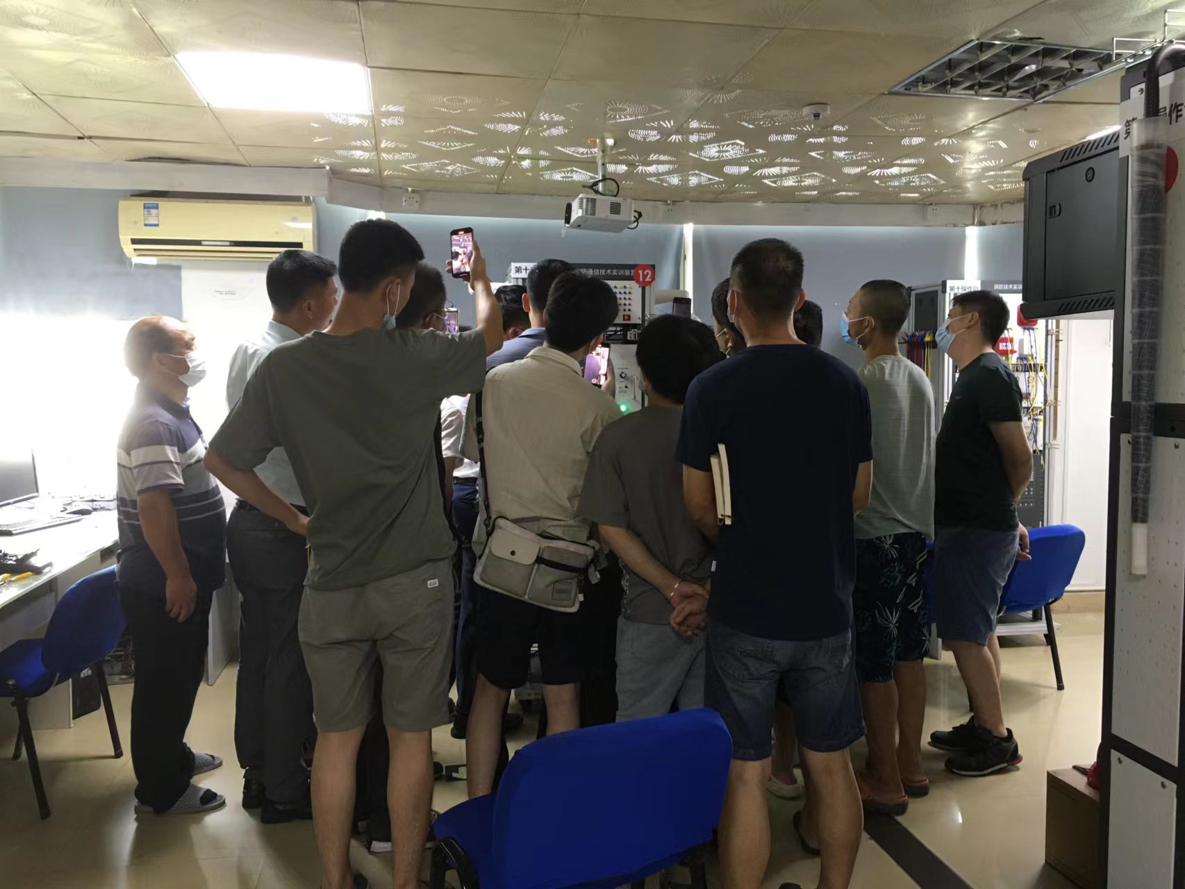北京智能楼宇治理员培训哪家做？？？？？？凯源恒润北京监控装置工程公司培训现场火爆！